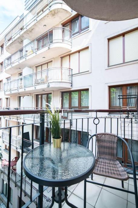 Apartmán Free Parking! Soho 304, 4 Ppl, Ac, Fast Wifi, Smart Tv