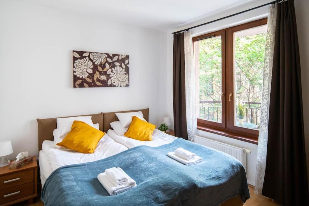 Free Parking! Soho 304, 4 Ppl, Ac, Fast Wifi, Smart Tv * Budapešť