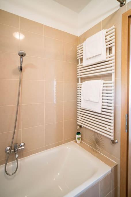 Free Parking! Soho 304, 4 Ppl, Ac, Fast Wifi, Smart Tv Apartmán Budapešť